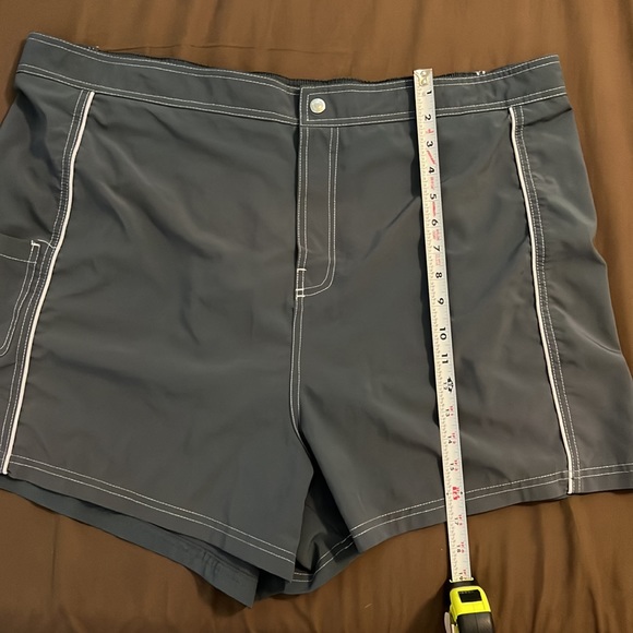 Plus Size swim shorts - Picture 2 of 5